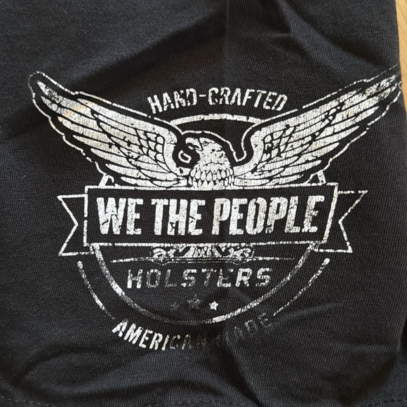 NWT WE THE PEOPLE HOLSTERS BLACK AMERICAN FLAG OF GUNS MENS T-SHIRT SIZE XL - Picture 7 of 10